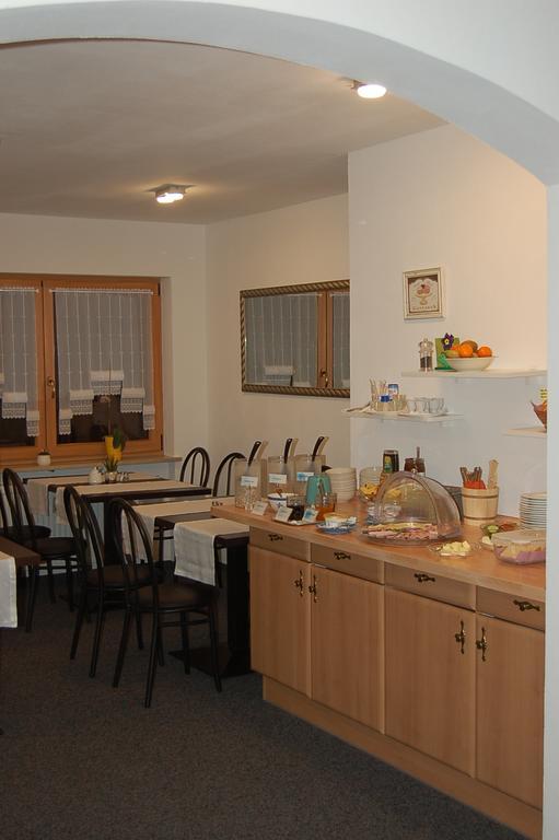 Brucker Gastehaus Hotel Fuerstenfeldbruck Luaran gambar