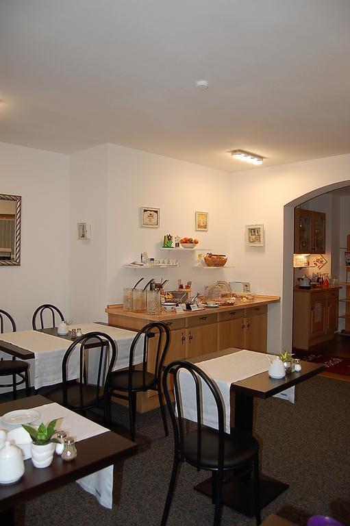 Brucker Gastehaus Hotel Fuerstenfeldbruck Luaran gambar